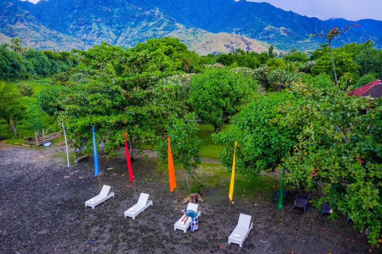 Taman Selini Wahana Beach Resort Pemuteran  Ngoại thất bức ảnh